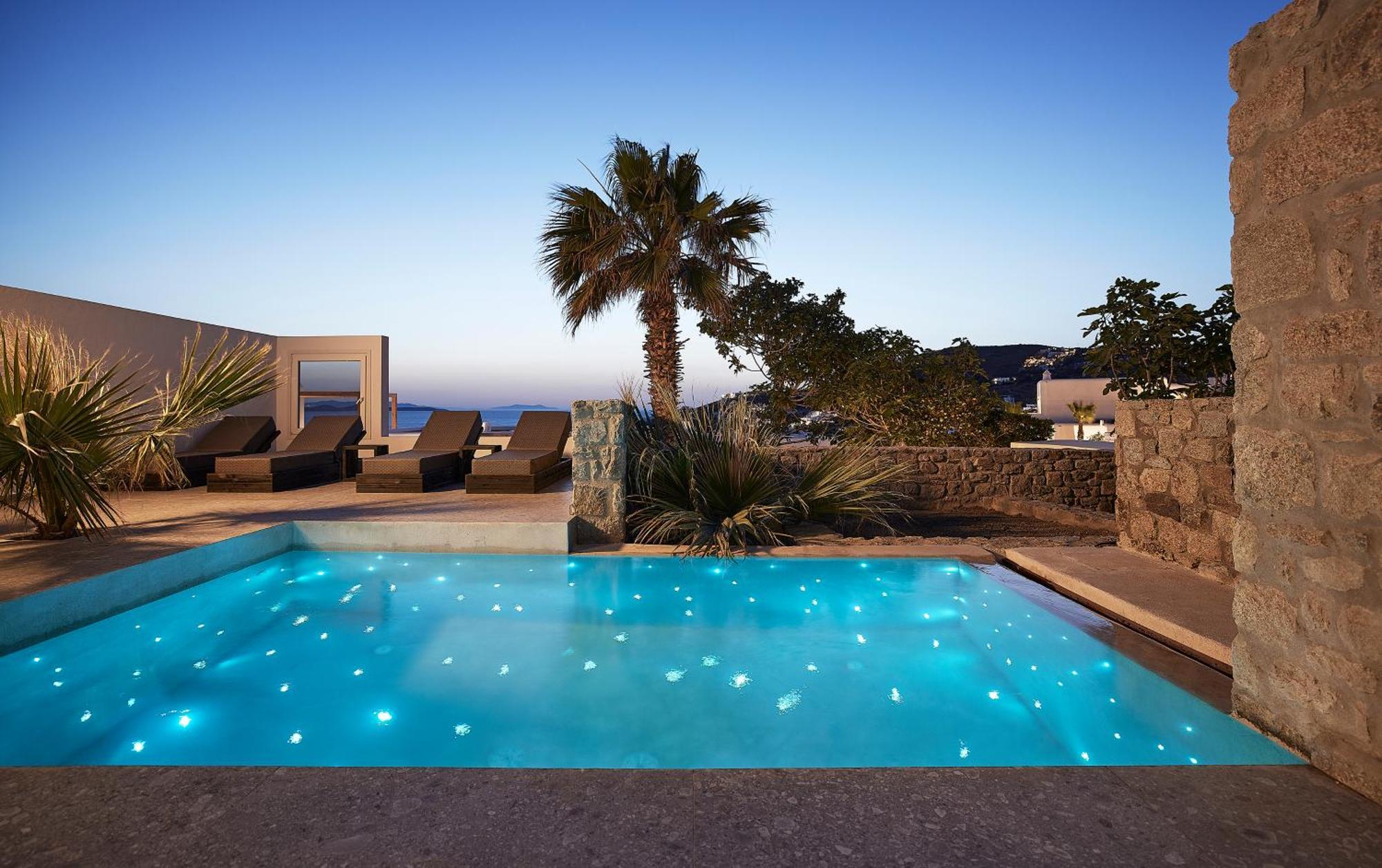 Amazon Mykonos Suites & Spa Agios Ioannis Diakoftis Extérieur photo