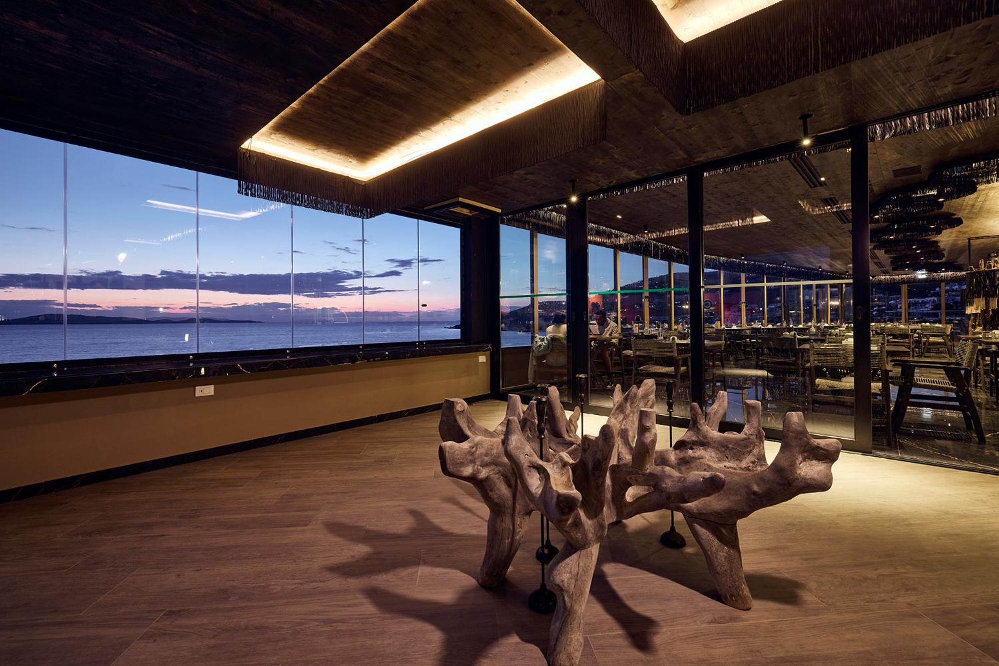 Amazon Mykonos Suites & Spa Agios Ioannis Diakoftis Extérieur photo