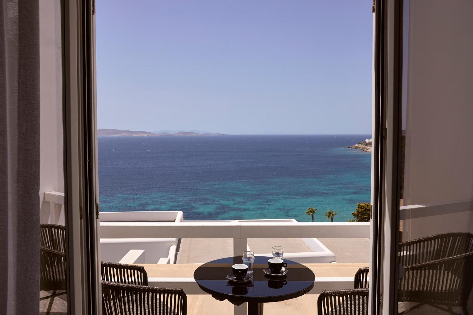 Amazon Mykonos Suites & Spa Agios Ioannis Diakoftis Extérieur photo