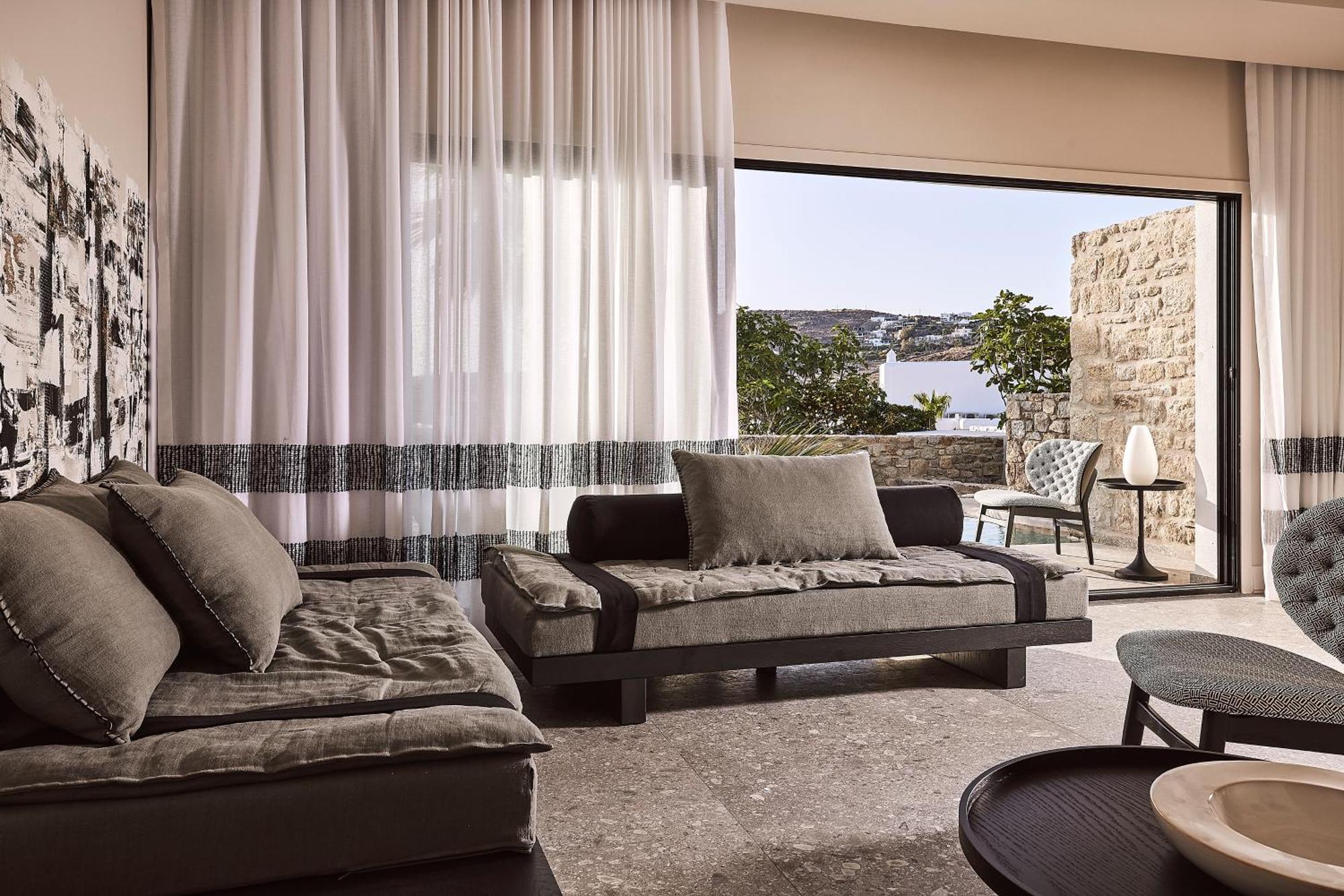 Amazon Mykonos Suites & Spa Agios Ioannis Diakoftis Extérieur photo