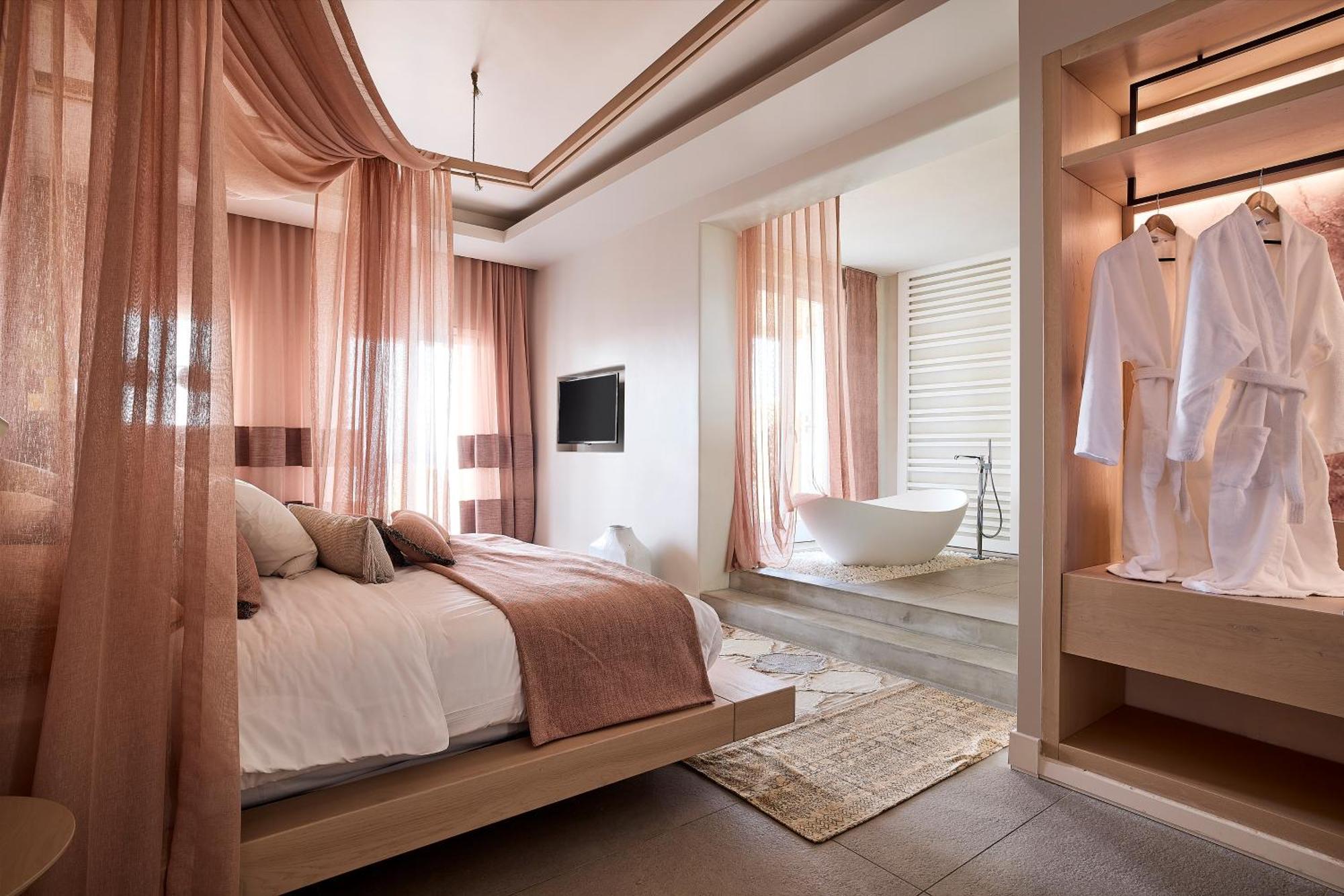 Amazon Mykonos Suites & Spa Agios Ioannis Diakoftis Extérieur photo